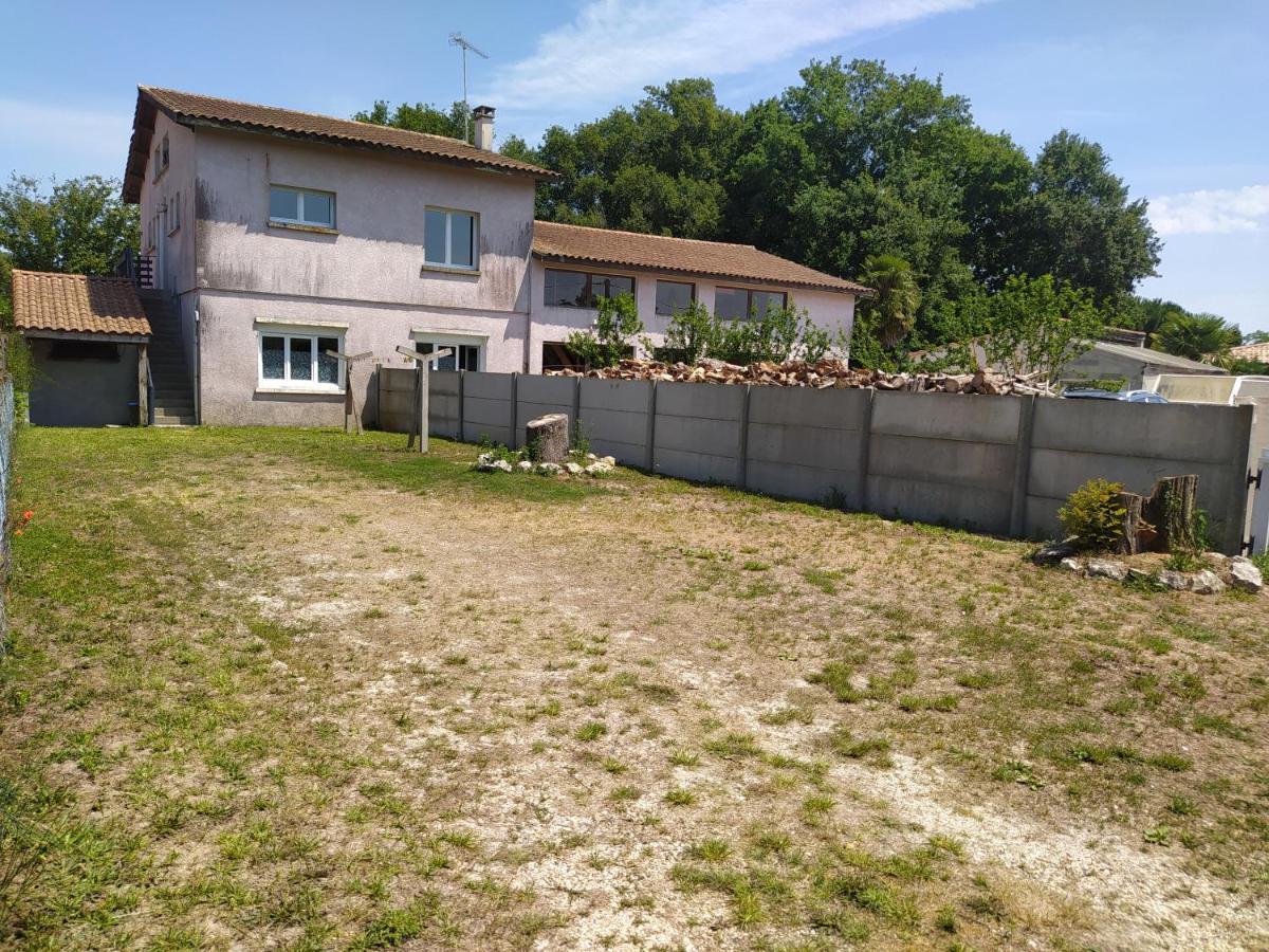 Les Gites De Vensac Exterior foto