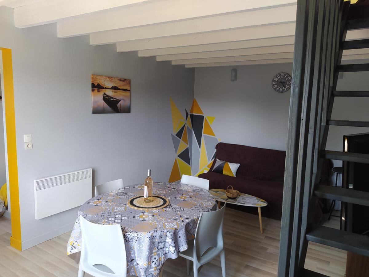 Les Gites De Vensac Exterior foto